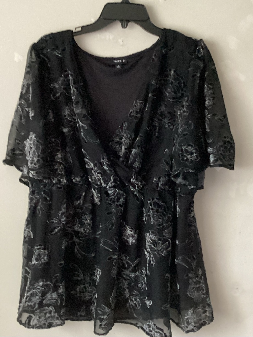 torrid Black Floral Velvet Burnout Surplice Blouse